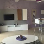 Lejlighed Pine Tree Boutique Saplunara