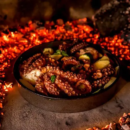 Pine Tree Boutique Apartments Saplunara