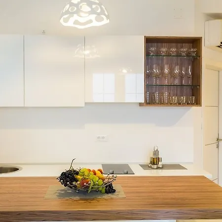 Pine Tree Boutique Apartments