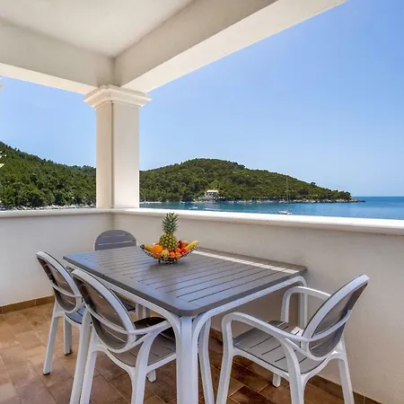 Pine Tree Boutique Apartments Apartman *