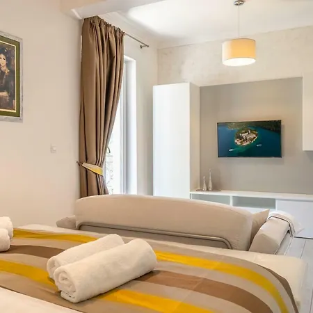 Pine Tree Boutique Apartment *