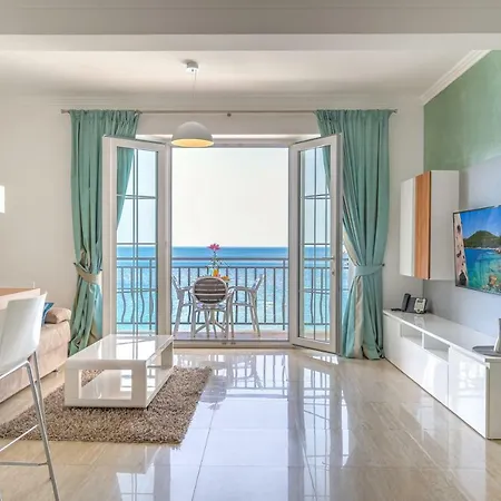 Pine Tree Boutique Διαμέρισμα