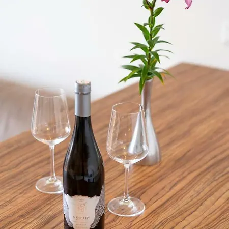 Pine Tree Boutique Διαμέρισμα *